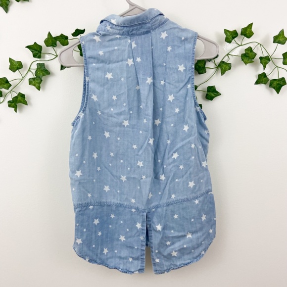 Aqua blue white star print collared sleeveless top - Picture 2 of 4
